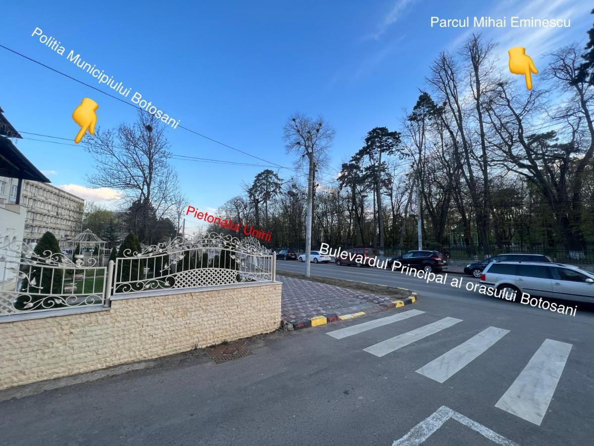 Apartament De Lux zona 0 Botosani 2 camere Buitenkant foto