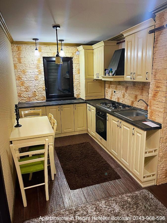 Apartament De Lux zona 0 Botosani 2 camere Buitenkant foto